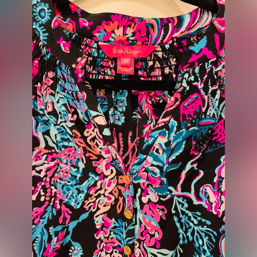 Lilly Pulitzer Elsa Black Multicolor Floral V-Neck Long Sleeve Top - Picture 6 of 7